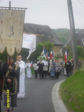 2010 - Fontaine la Louvet