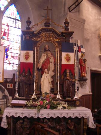L'autel du Sacré-Coeur - Thiberville